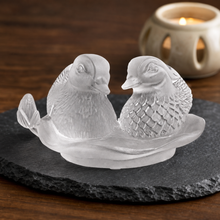 Cargar esta imagen a la galería, Patos Mandarines en Cristal - Contexto Feng Shui - imagen complementaria 2