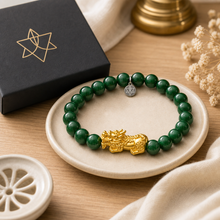 Cargar esta imagen a la galería, Pulsera de Jade con Pi Yao - Contexto Feng Shui - imagen complementaria 2