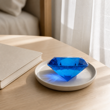 Cargar esta imagen a la galería, Cristal Azul Cumple Deseos y Potencia Energías Sanadoras - Beneficio simbolico - imagen complementaria 3
